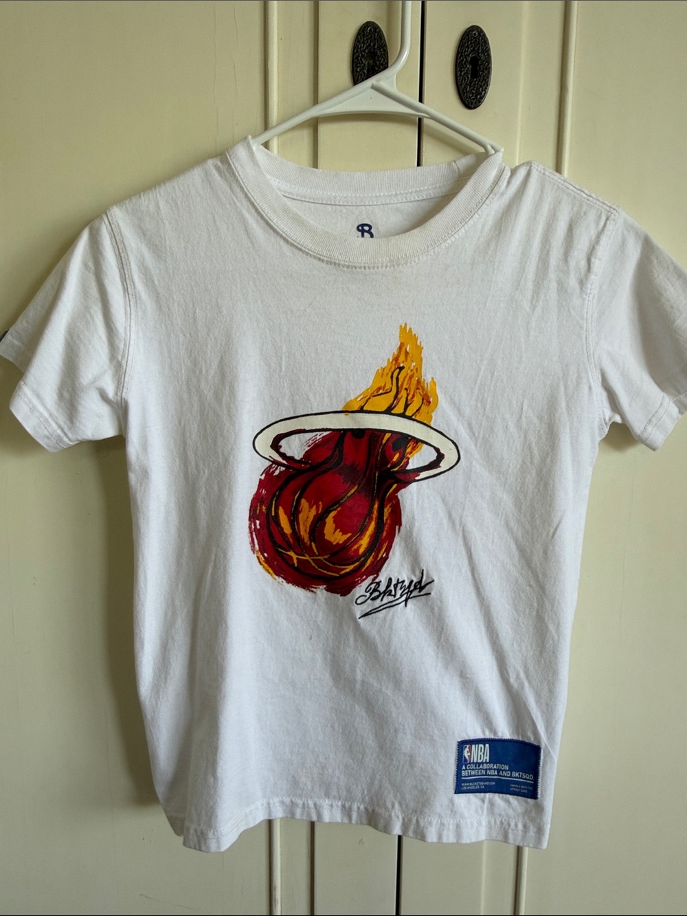 Bucketsquad - NBA White Tee HEAT with Red and Yellow Flaming Basketball Graphic